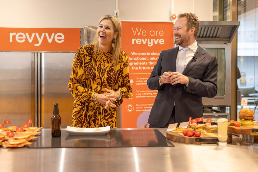 Koningin Máxima bezoekt Foodvalley Wageningen