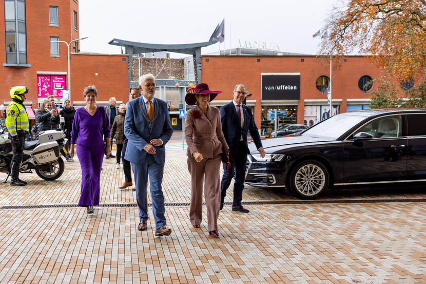 Koningin Máxima bezoekt 50-jarig jubileum Noordelijke Ontwikkelingsmaatschappij
