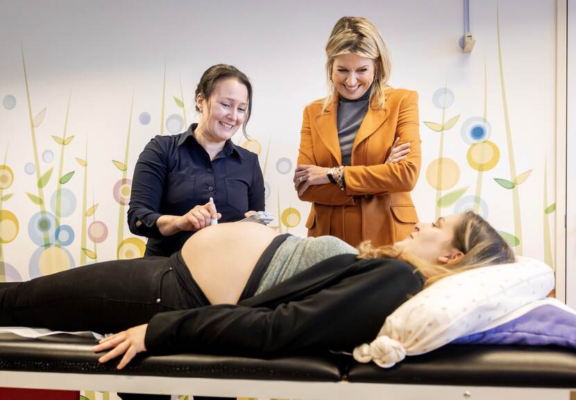 Koningin Máxima bezoekt Kansrijke Start Zeist