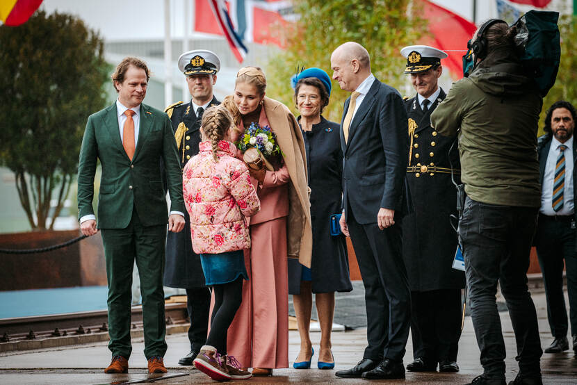 Prinses van Oranje doopt Zr Ms Den Helder