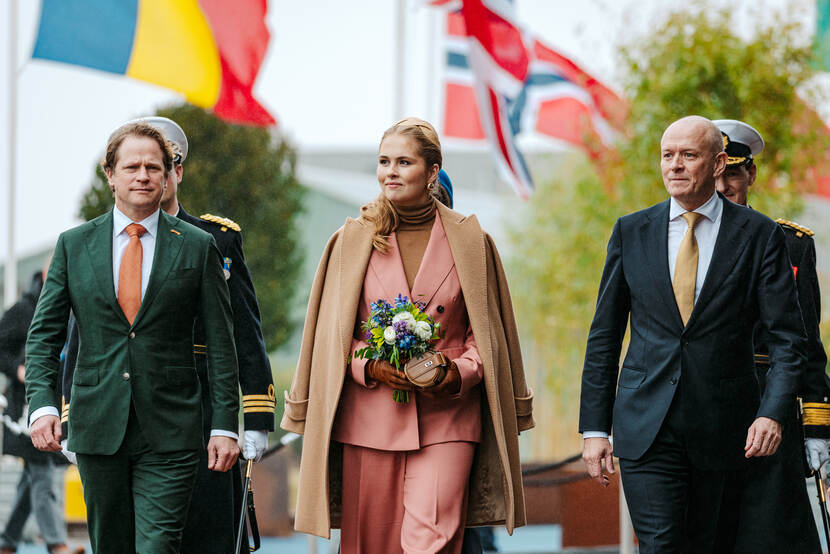 Prinses van Oranje doopt Zr Ms Den Helder