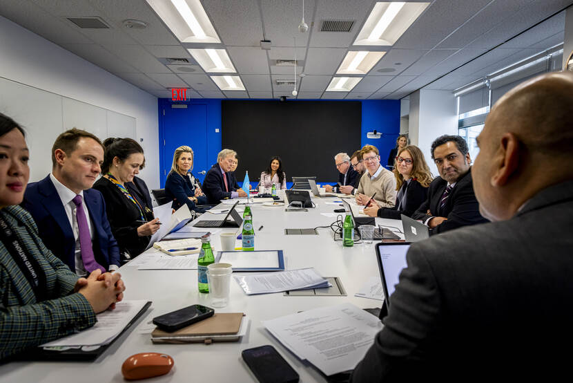 Koningin Máxima brengt bezoek aan New York voor financiële gezondheid