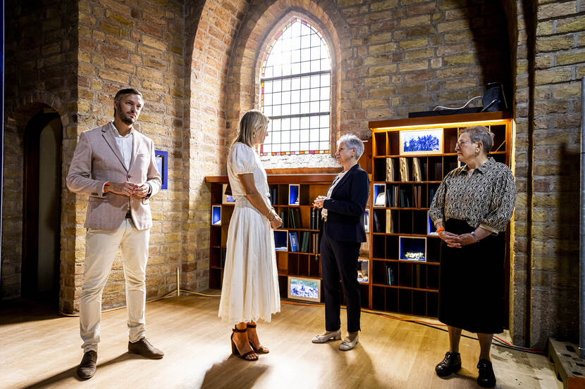 Koningin Máxima bezoekt Kloosterkwartier Veghel