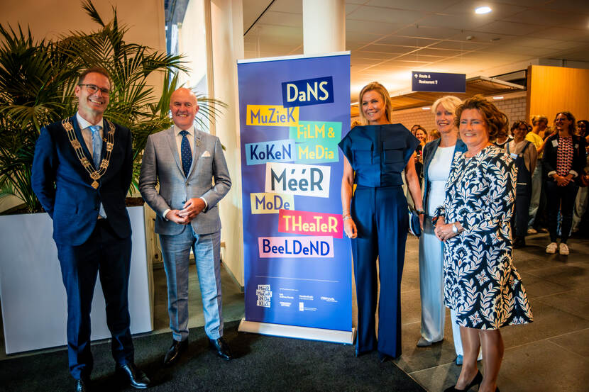 Koningin Máxima bij start onderzoek cultuureducatie Méér Muziek in de Klas