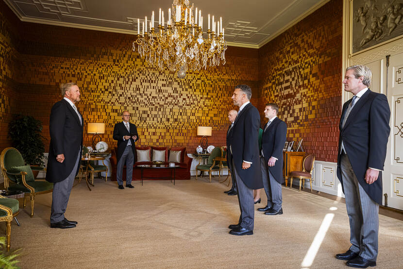 Beëdiging minister Rijkaart van Binnenlandse Zaken en Koninkrijksrelaties