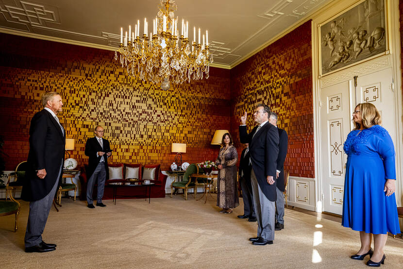 Beëdiging staatssecretaris Rutte van Justitie en Veiligheid