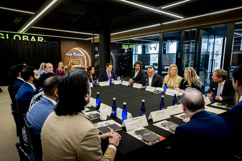 Koningin Máxima en de Prinses van Oranje bij AVVN New York