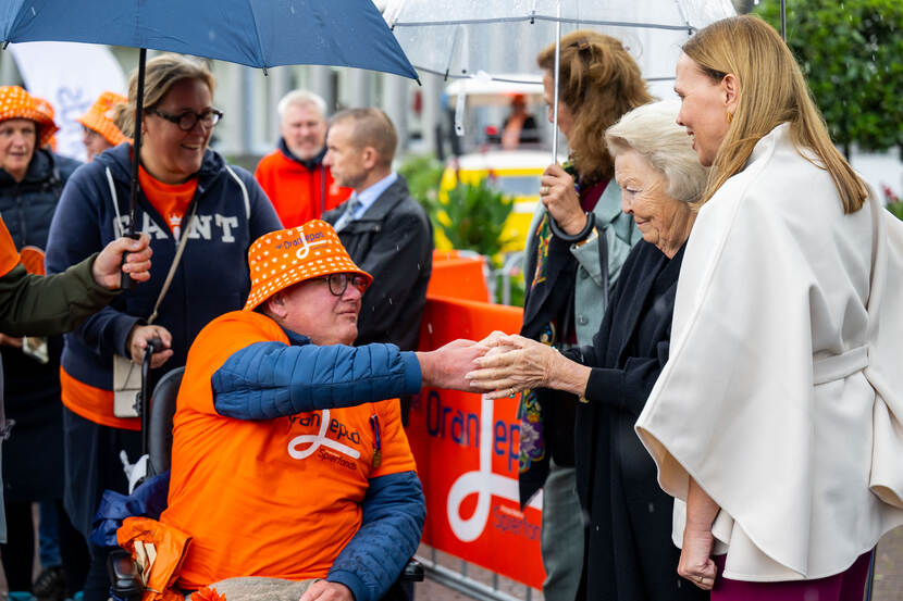 Prinses Beatrix is aanwezig bij de zesde editie van Het Oranjepad van het Prinses Beatrix Spierfonds