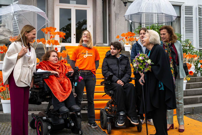Prinses Beatrix is aanwezig bij de zesde editie van Het Oranjepad van het Prinses Beatrix Spierfonds