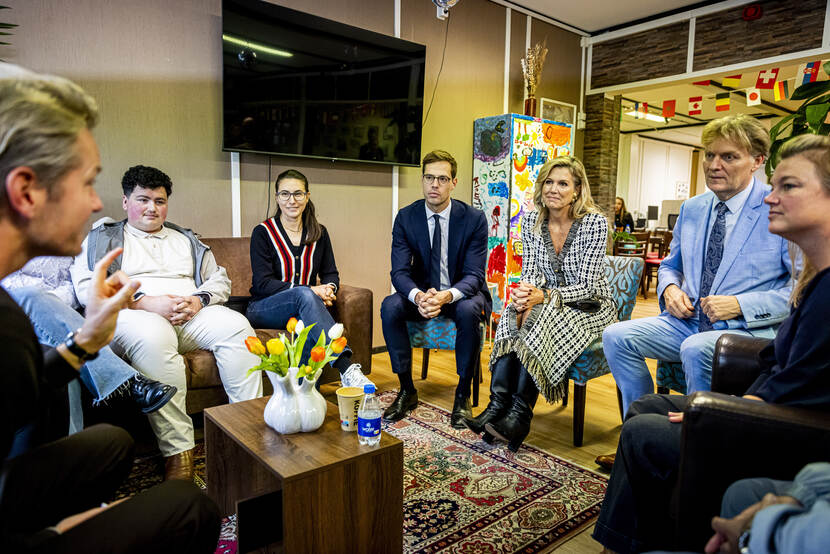 Koningin Máxima op werkbezoek in Zaandam-Oost