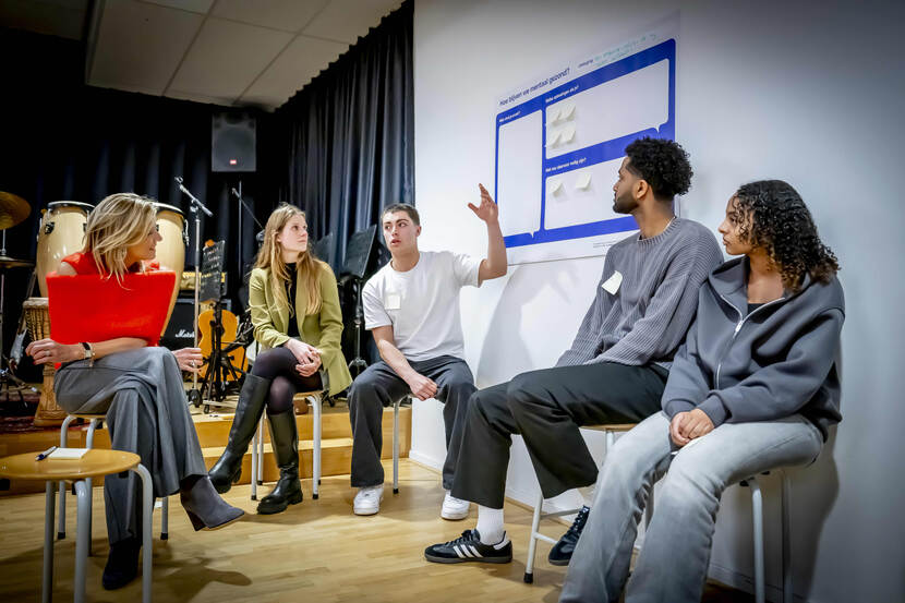 Koningin Máxima bezoekt gemeente Haarlem in het kader van het Leading Locals netwerk van MIND Us