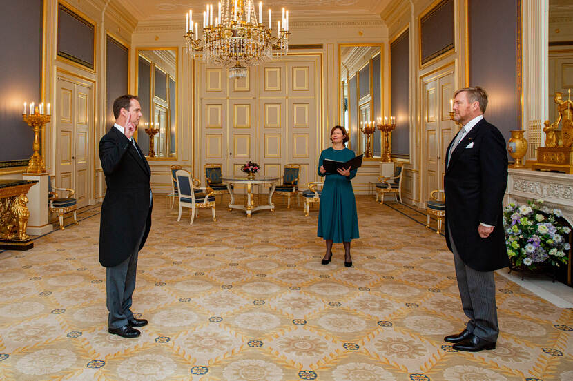 Beëdiging raadsheer Hoge Raad Van Doesem