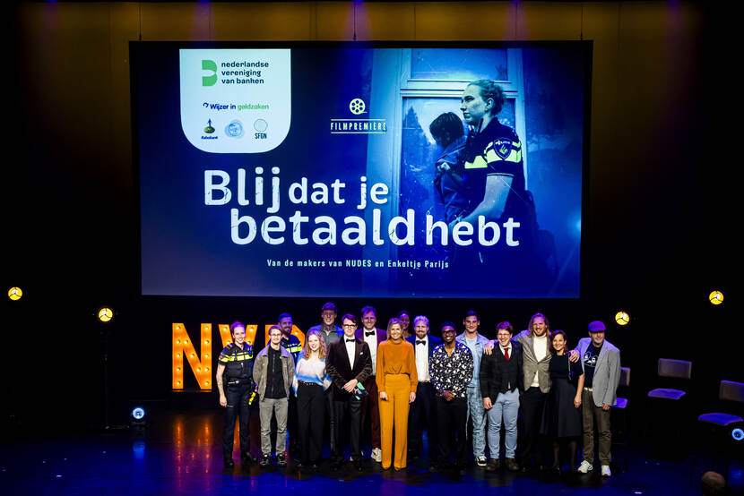 Koningin Máxima bij première van de film ‘Blij dat je betaald hebt’