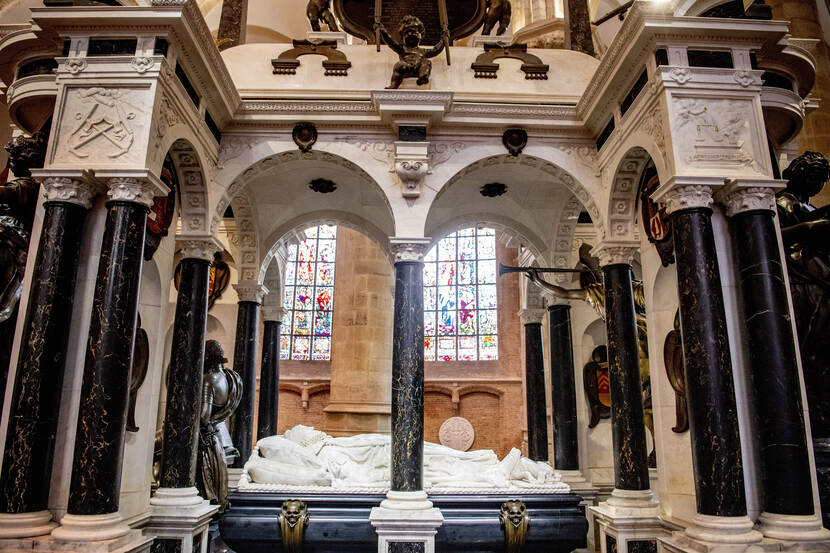 Grafmonument van Willem van Oranje in de Nieuwe Kerk in Delft.