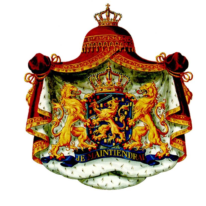 Rijkswapen met hermelijnen mantel