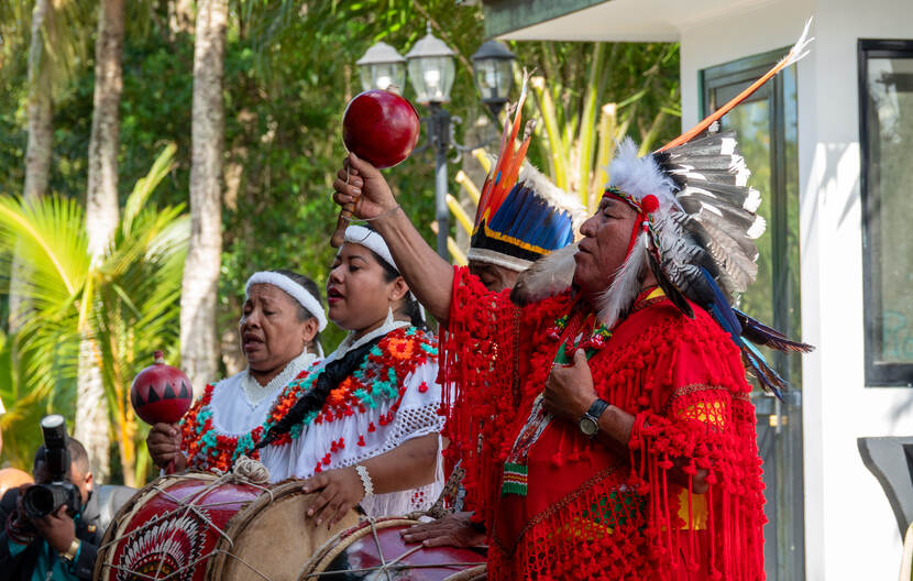 Koning Willem-Alexander en Koningin Máxima brengen een staatsbezoek aan Suriname