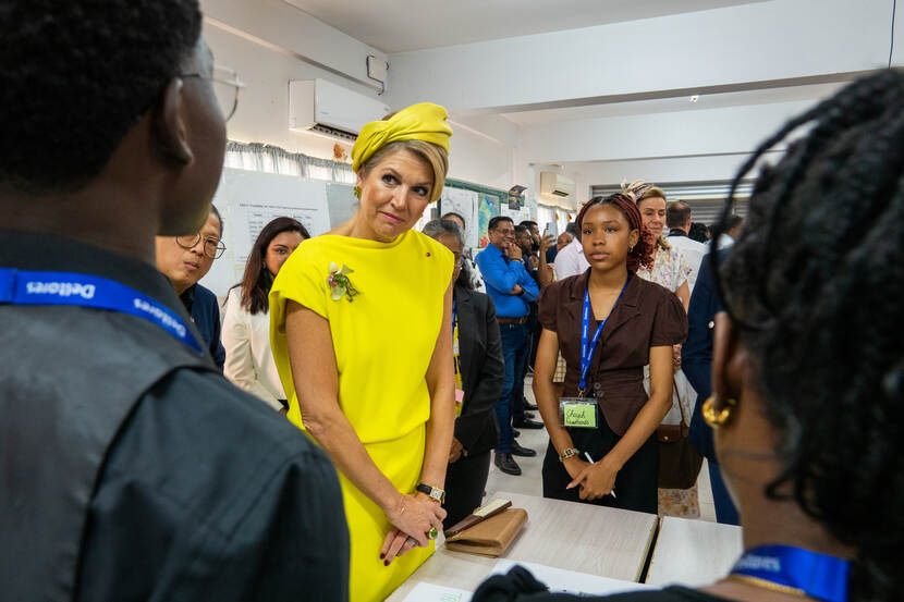 Koning Willem-Alexander en Koningin Máxima brengen een staatsbezoek aan Suriname
