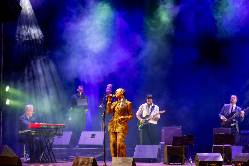 Koning Willem-Alexander en Koningin Máxima brengen een staatsbezoek aan Suriname