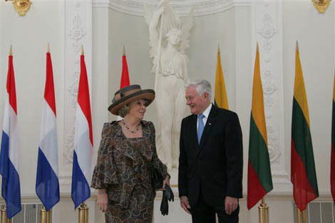 Vilnius, 24 juni 2008: De Koningin en President Valdas Adamkus in het presidentieel paleis .